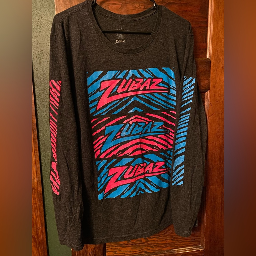 Zubaz long sleeve